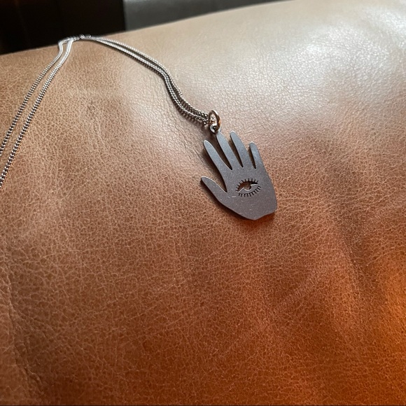 Hamsa charm necklace - Picture 7 of 8